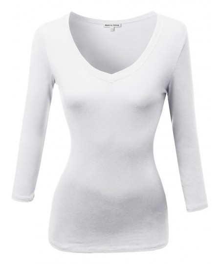 Women's Junior Classic Cotton-Blend 3/4 Sleeve V-neck Top